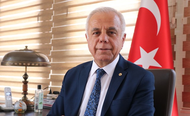 "KURDAKİ DALGALANMA EKONOMİMİZİ ZORLUYOR"