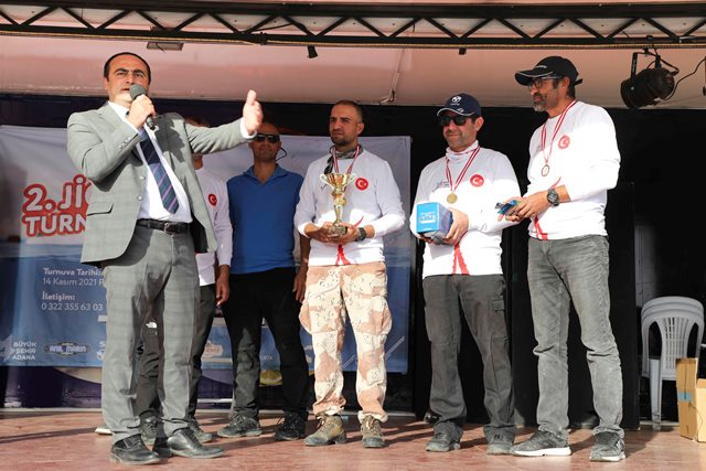 KARATAŞ'TA JİG TURNUVASI