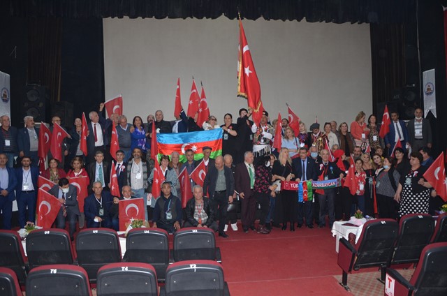 Türk dünyası sanatçıları Kozan'da