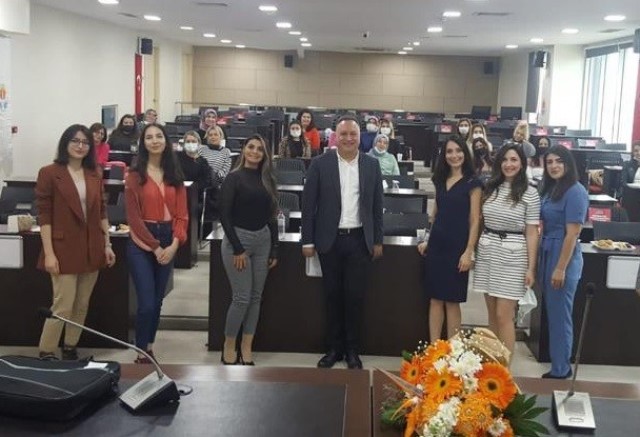 Gündüz Bakım Evi eğitmenlerine "Robotik Kodlama Eğitimi"
