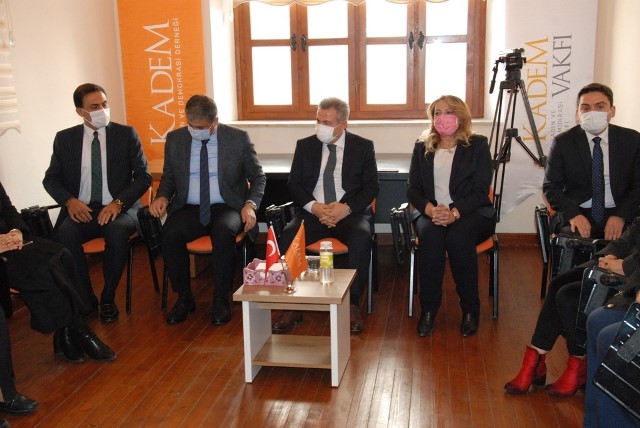 "Tarihte Kahraman Adana Kadınları" anma etkinliği
