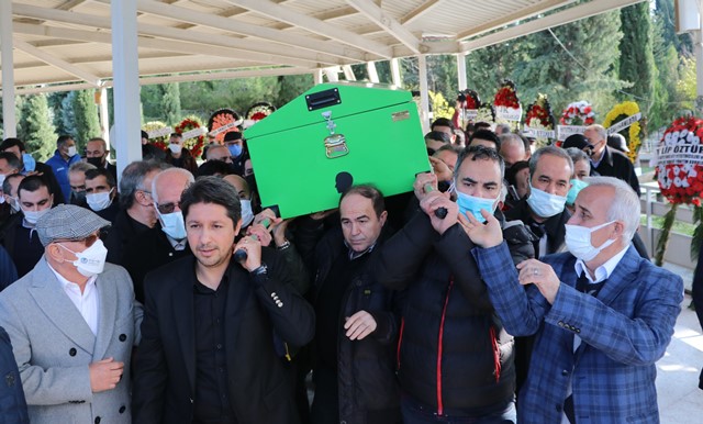 Faruk Tınaz Adana'da son yolculuğuna uğurlandı