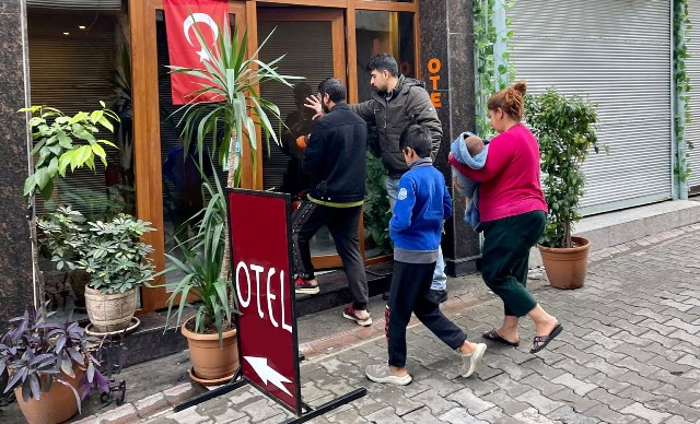 Akay: "Seyhan’da kimse kışı sokakta geçirmeyecek"