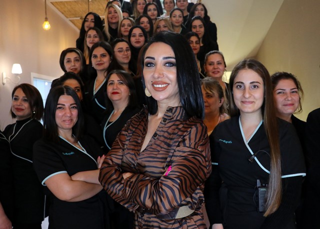 3 KİŞİYLE BAŞLADIĞI GÜZELLİK MERKEZİNDE ŞİMDİ 253 KADINA İSTİHDAM SAĞLIYOR