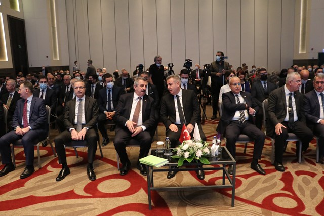 BÜYÜKDEDE: "PETROKİMYA YATIRIMLARI CARİ AÇIĞI KAPATACAK"