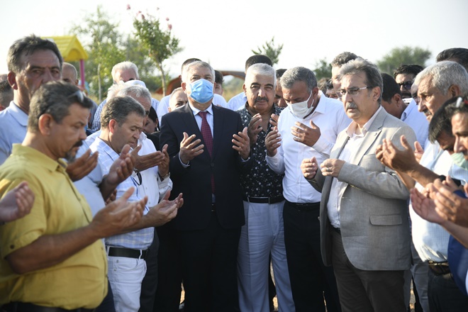 Kozan'a imece usulü park