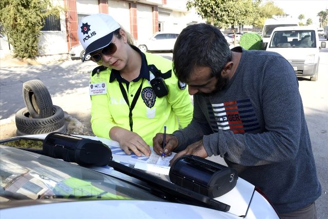 ADANA'DA MART AYINDA BİN 173 ARAÇ TRAFİKTEN MEN EDİLDİ