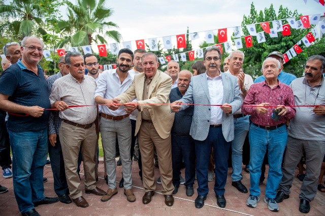 ADANA'DA 2000 EVLER’DE YAPIMI TAMAMLANAN PARK HİZMETE AÇILDI