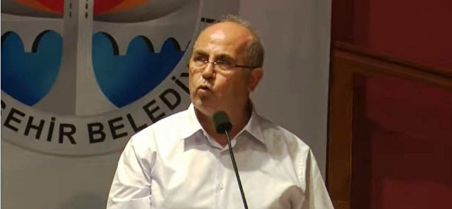 AK PARTİ'Lİ AVCI'DAN KENT MEYDANI ELEŞTİRİSİ
