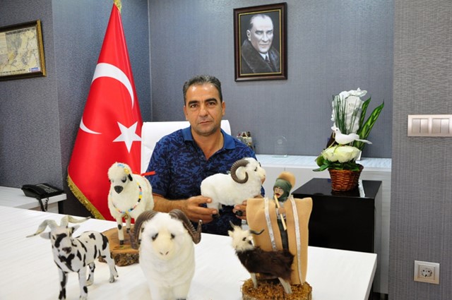 ŞEN:"BİRLİĞİMİZE KAYITLI, BİLDİĞİNİZ ÜRETİCİLERDEN KURBANLIK ALIN”
