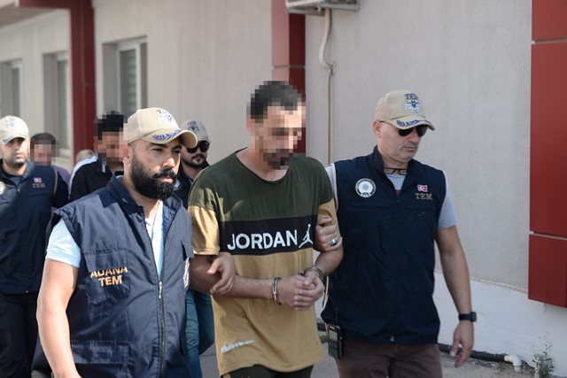 DEAŞ OPERASYONUNDA 3 TUTUKLAMA