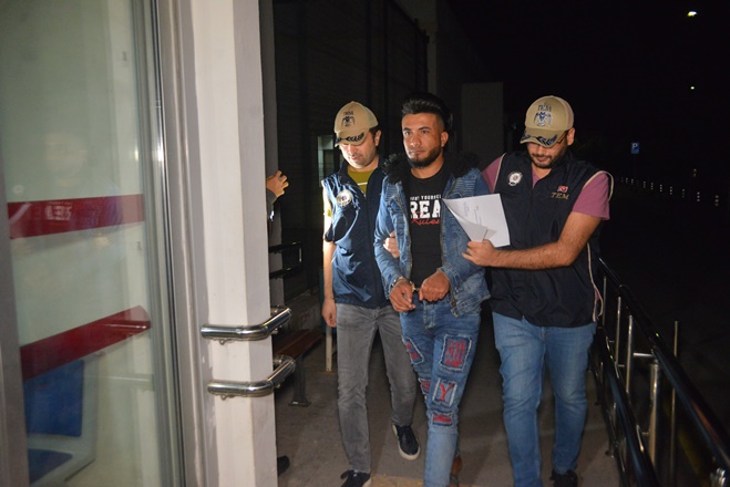 ADANA’DA DEAŞ'A ŞAFAK OPERASYONU: 5 GÖZALTI