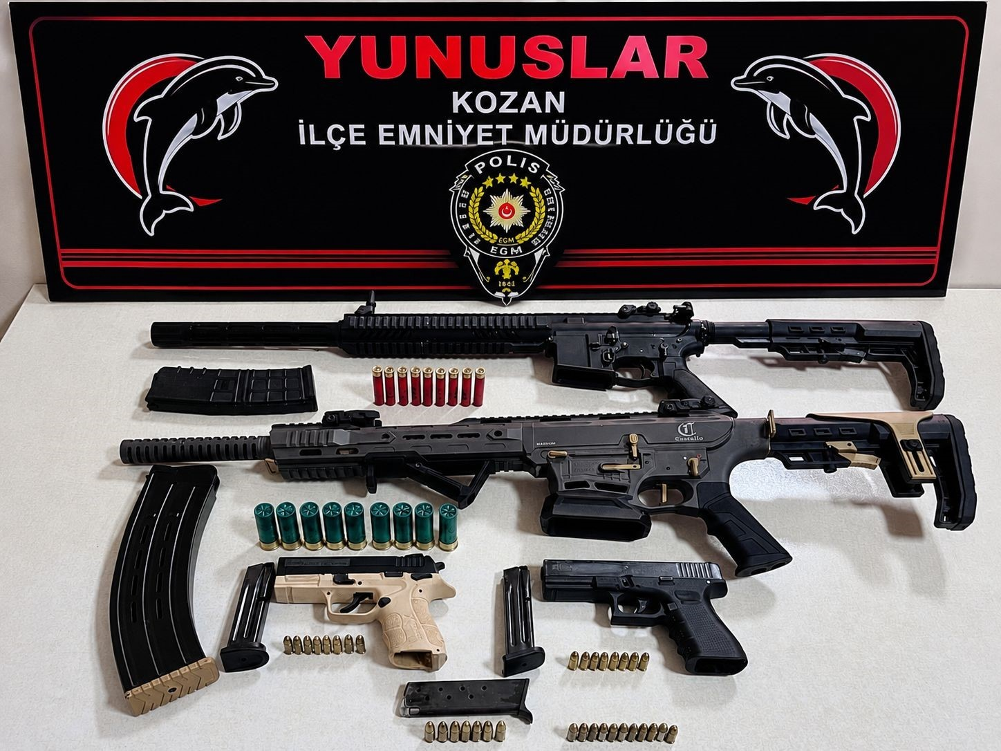 Adana polisi silah ele geçirdi