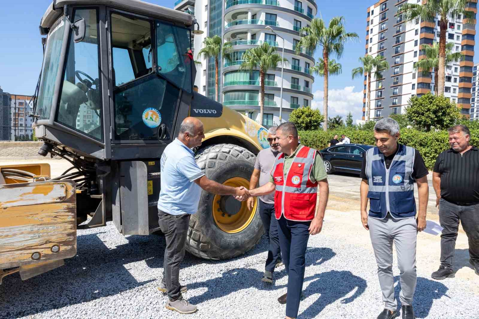 Mersin’de vatandaş istedi, ikinci pazar yeri için çalışma başladı
