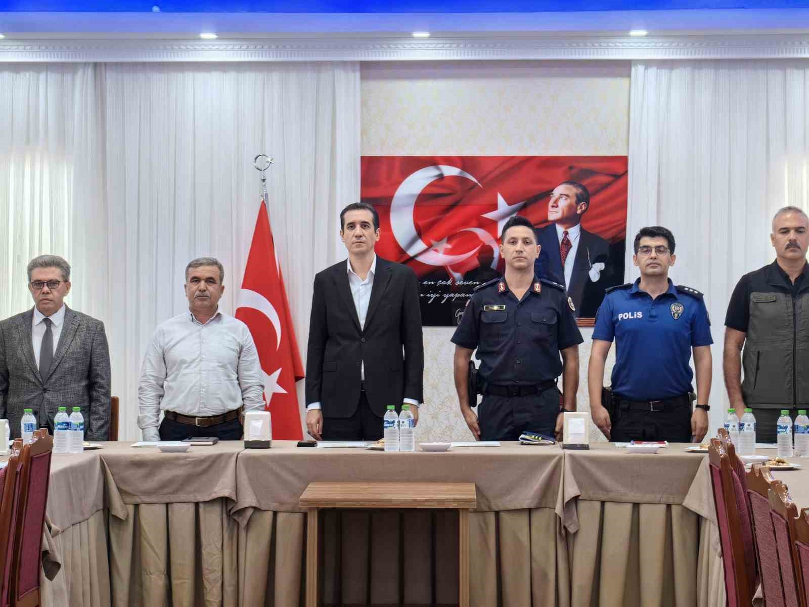 Bozyazı’da okul güvenlik tedbirleri değerlendirildi