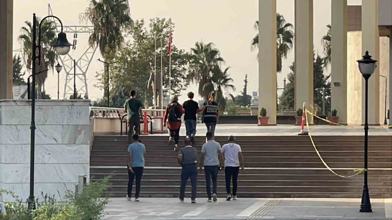 OKUL SALDIRISI DAVASINDA TAHLİYE OLAN SALDIRGANIN ANNESİ OSMANİYE’DE YENİDEN TUTUKLANDI