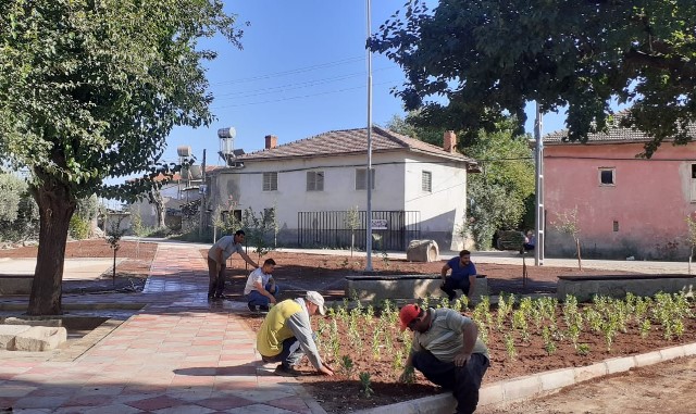 Kozan'da Işıklı mahallesine park yapılıyor