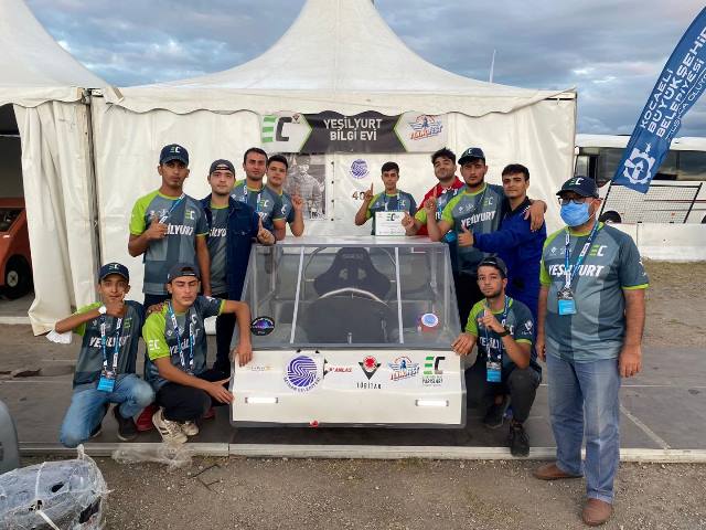ELEKTRİKLİ ARAÇ "SEYHAN"A 3 ÖDÜL